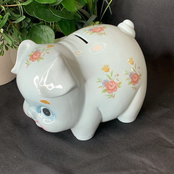 Vintage Hand Painted Lefton pale blue piggy bank with flowers - Picture 11 of 11